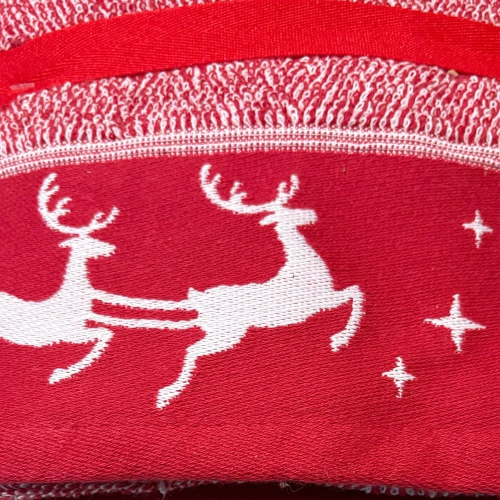 MARTHA STEWART NWT 2pc Santa & sled cotton Christmas hand towels red/white 16x28